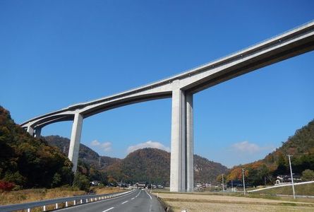 Highway Bridge (Minobe Bridge)